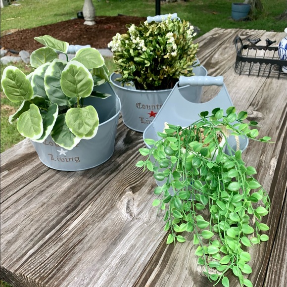 Vintage Country Living Wall Pockets - Picture 11 of 11